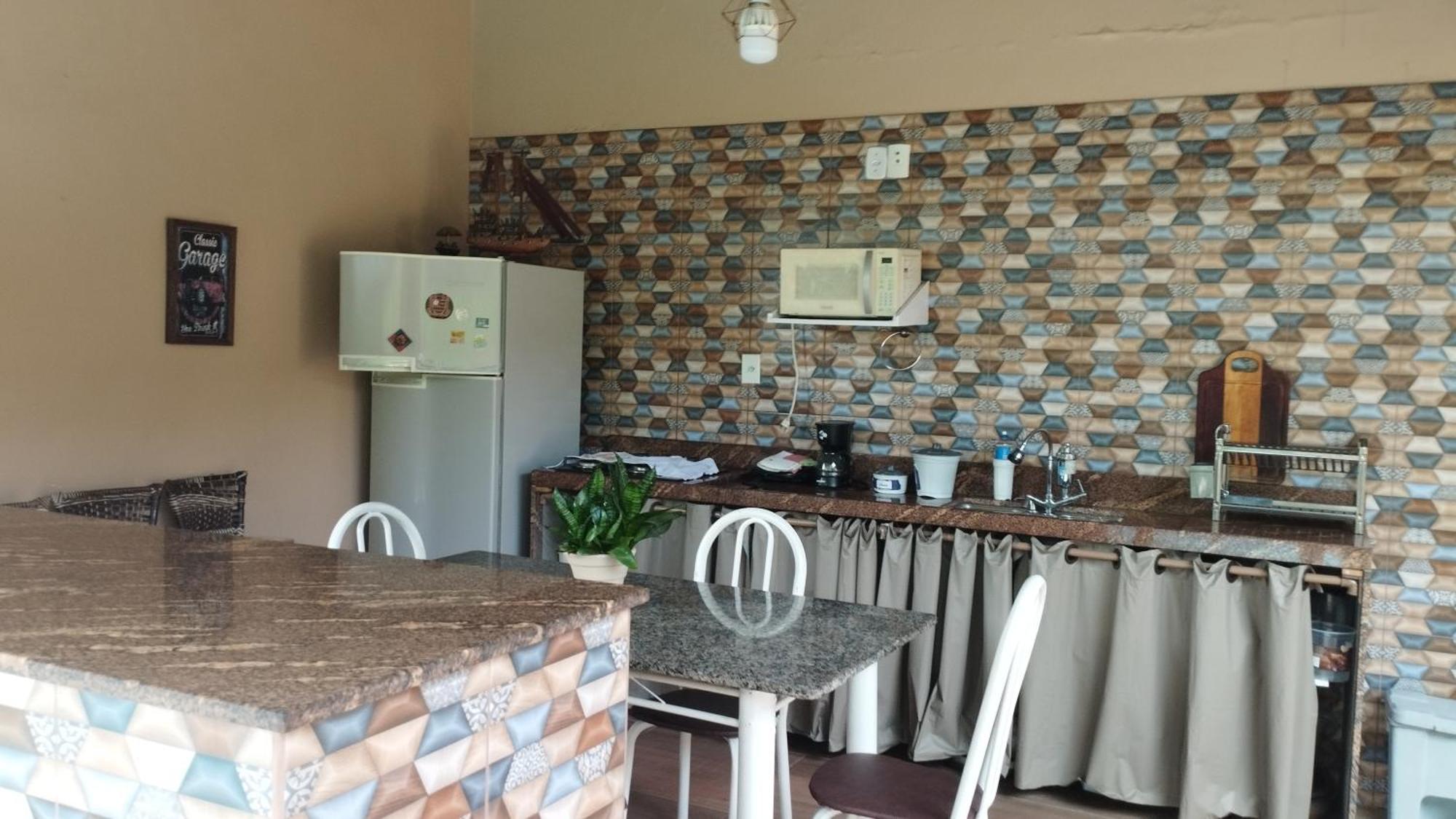 Casa C/ Piscina E Area Gourmet, 5 Min Da Praia. *