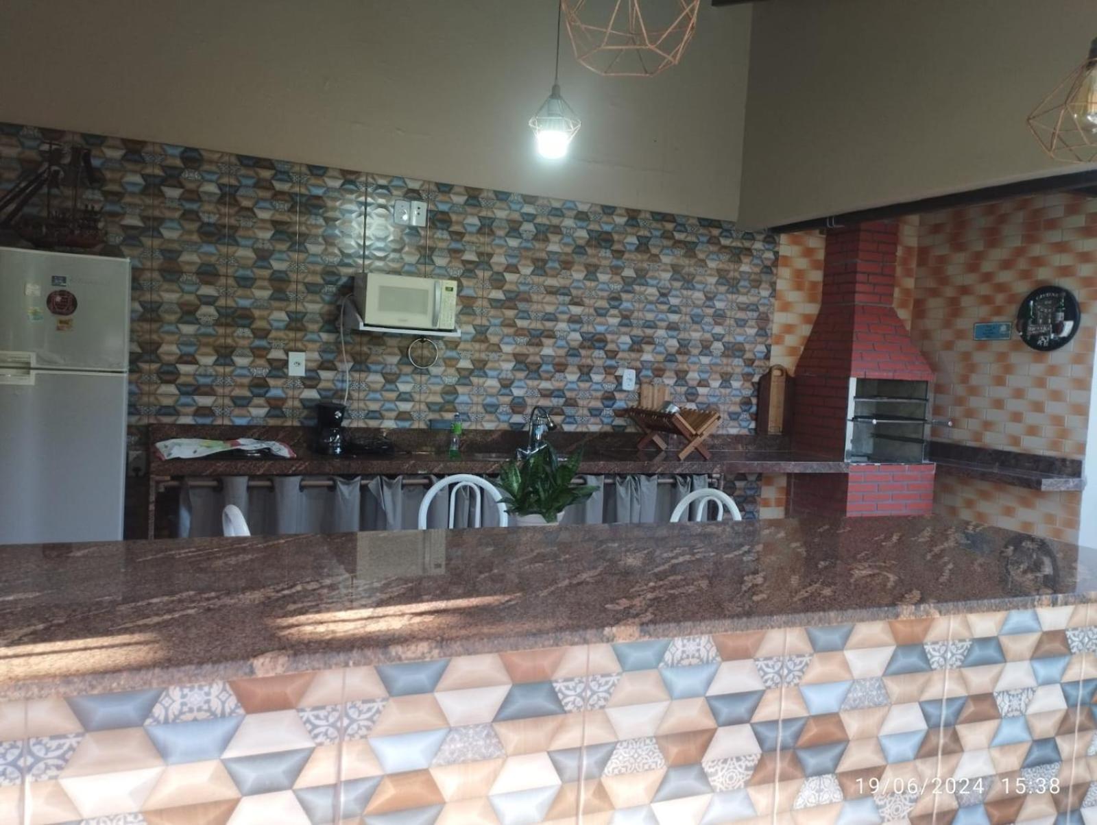 Casa C/ Piscina E Area Gourmet, 5 Min Da Praia. Holiday home Guarapari